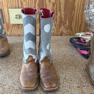 Macie Bean Kids Boots in Brown, Gray, and White